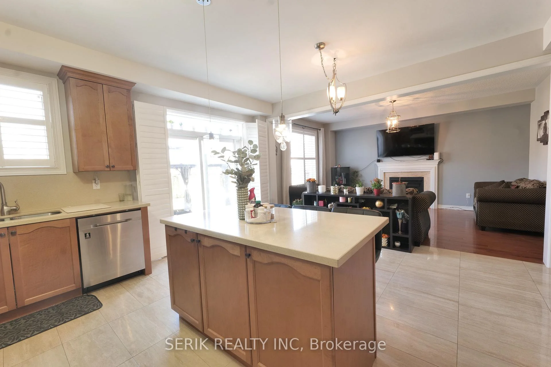 Photo 38 of 12 Gunning Crescent E, New Tecumseth, Tottenham — HOMEH