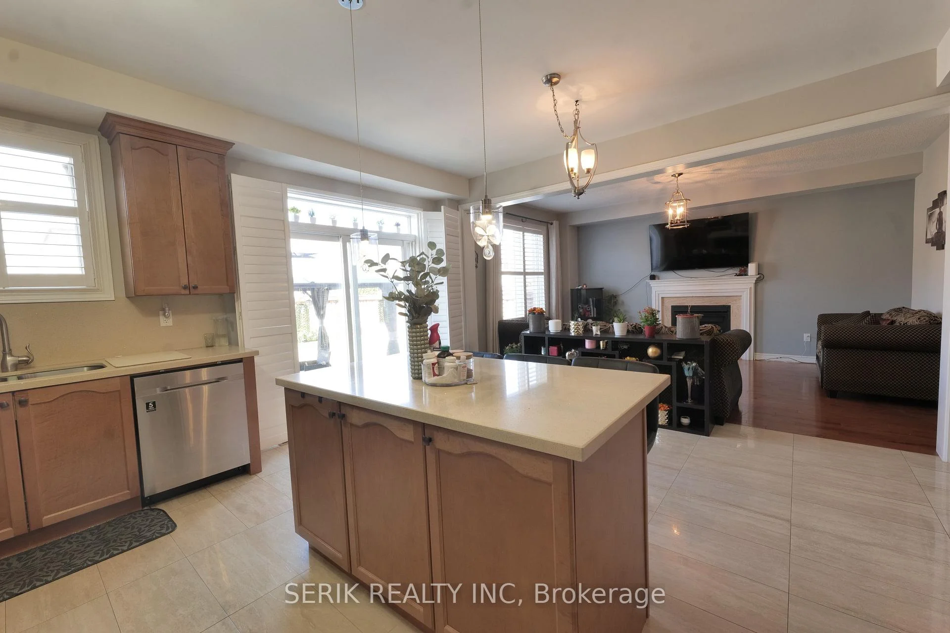 Photo 43 of 12 Gunning Crescent E, New Tecumseth, Tottenham — HOMEH