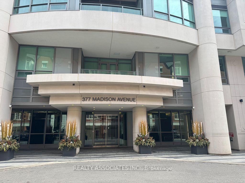 Photo of Unit 510, 377 Madison Avenue