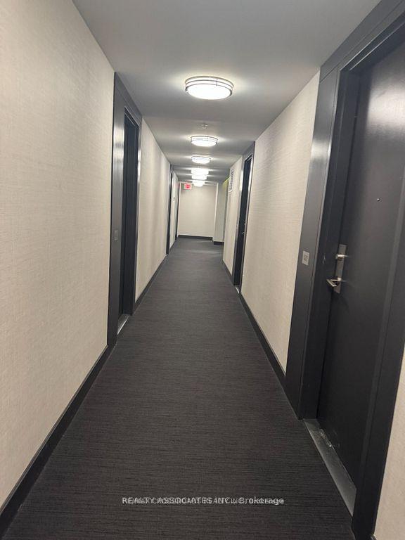 Photo 3 of Unit 510, 377 Madison Avenue, Toronto, Casa Loma — HOMEH