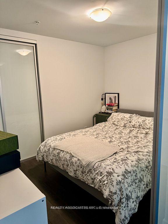 Photo 20 of Unit 510, 377 Madison Avenue, Toronto, Casa Loma — HOMEH