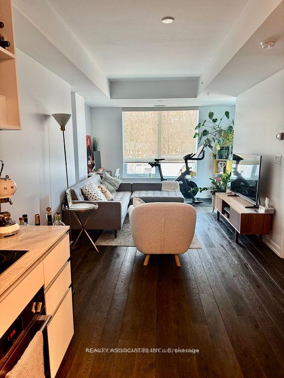 Photo 25 of Unit 510, 377 Madison Avenue, Toronto, Casa Loma — HOMEH