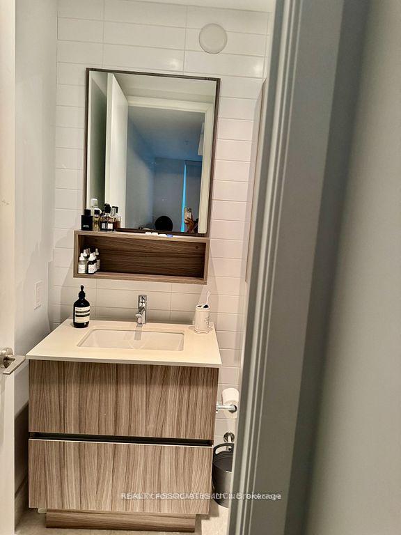 Photo 29 of Unit 510, 377 Madison Avenue, Toronto, Casa Loma — HOMEH