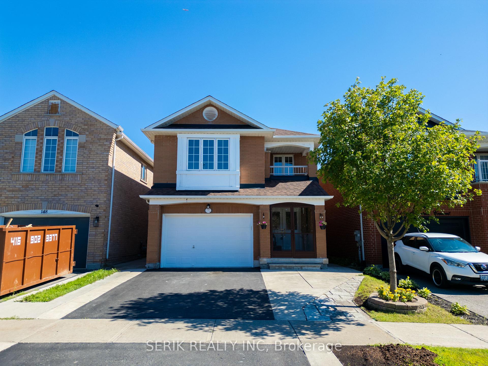 Photo 3 of 152 Monteith Crescent, Vaughan, Maple — HOMEH