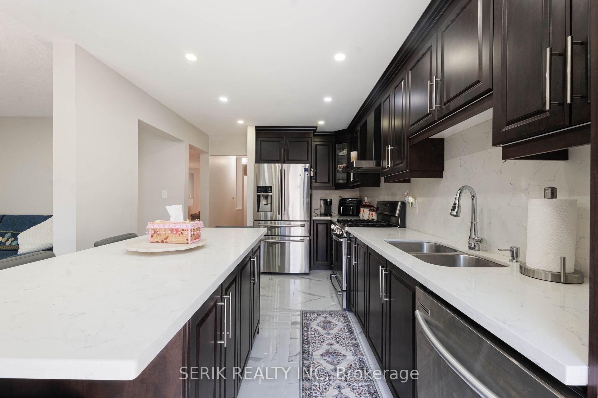 Photo 19 of 152 Monteith Crescent, Vaughan, Maple — HOMEH