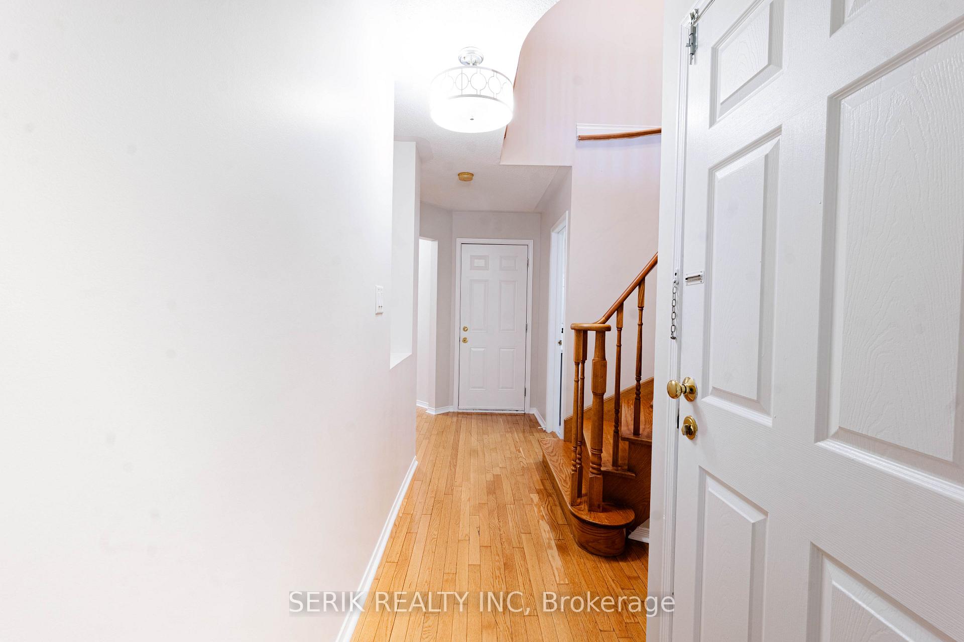 Photo 20 of 152 Monteith Crescent, Vaughan, Maple — HOMEH