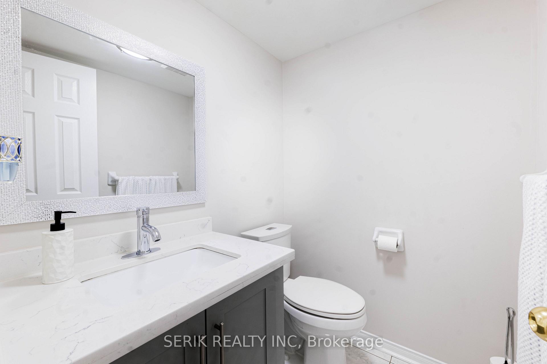 Photo 21 of 152 Monteith Crescent, Vaughan, Maple — HOMEH