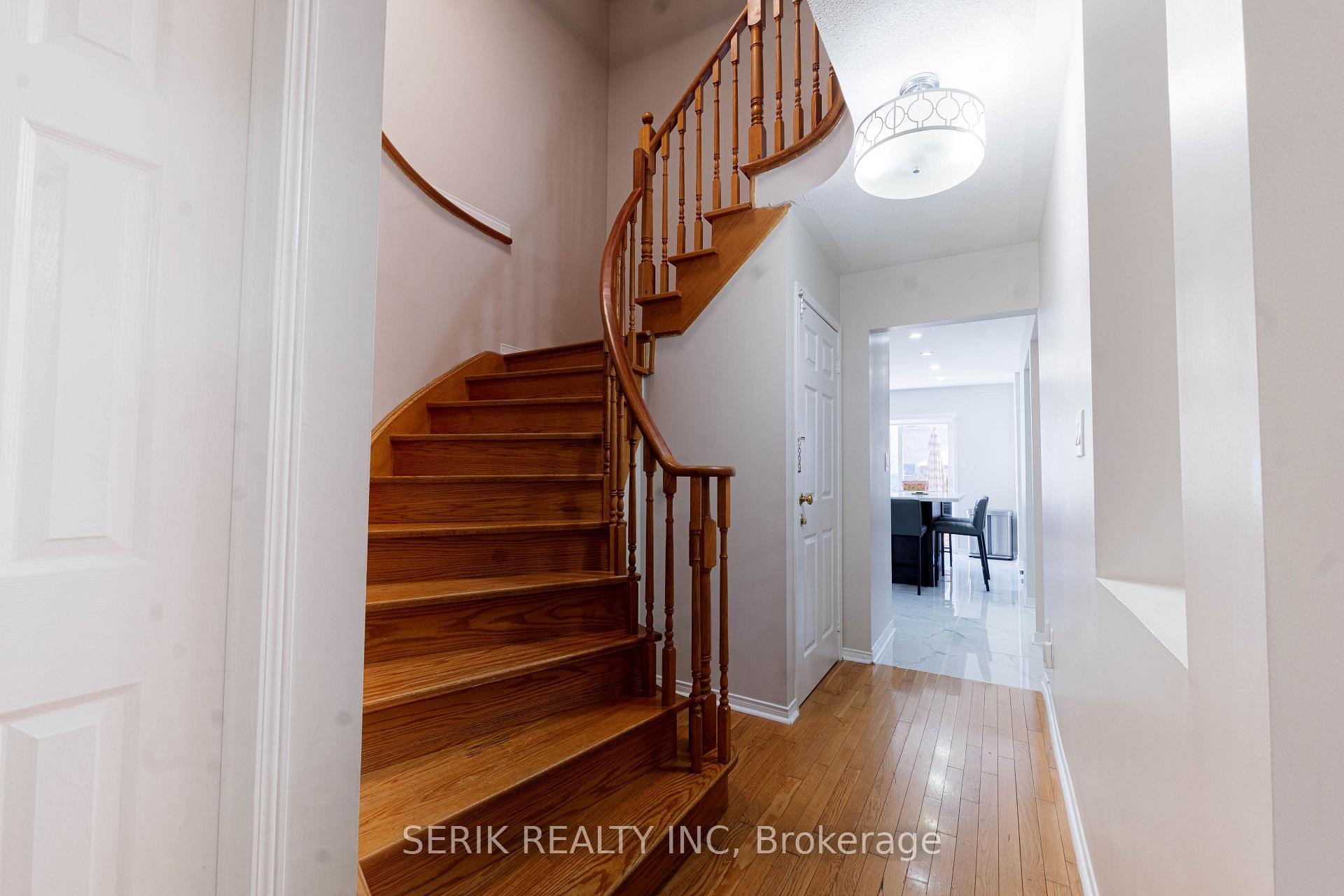 Photo 22 of 152 Monteith Crescent, Vaughan, Maple — HOMEH