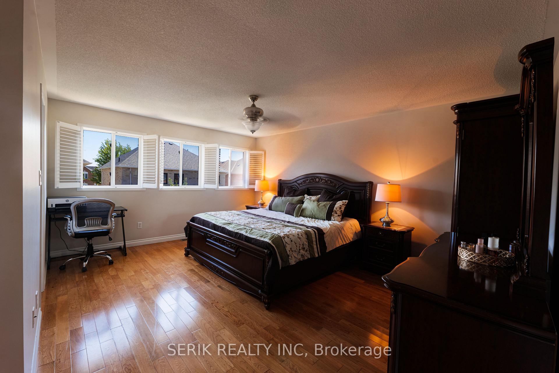 Photo 23 of 152 Monteith Crescent, Vaughan, Maple — HOMEH