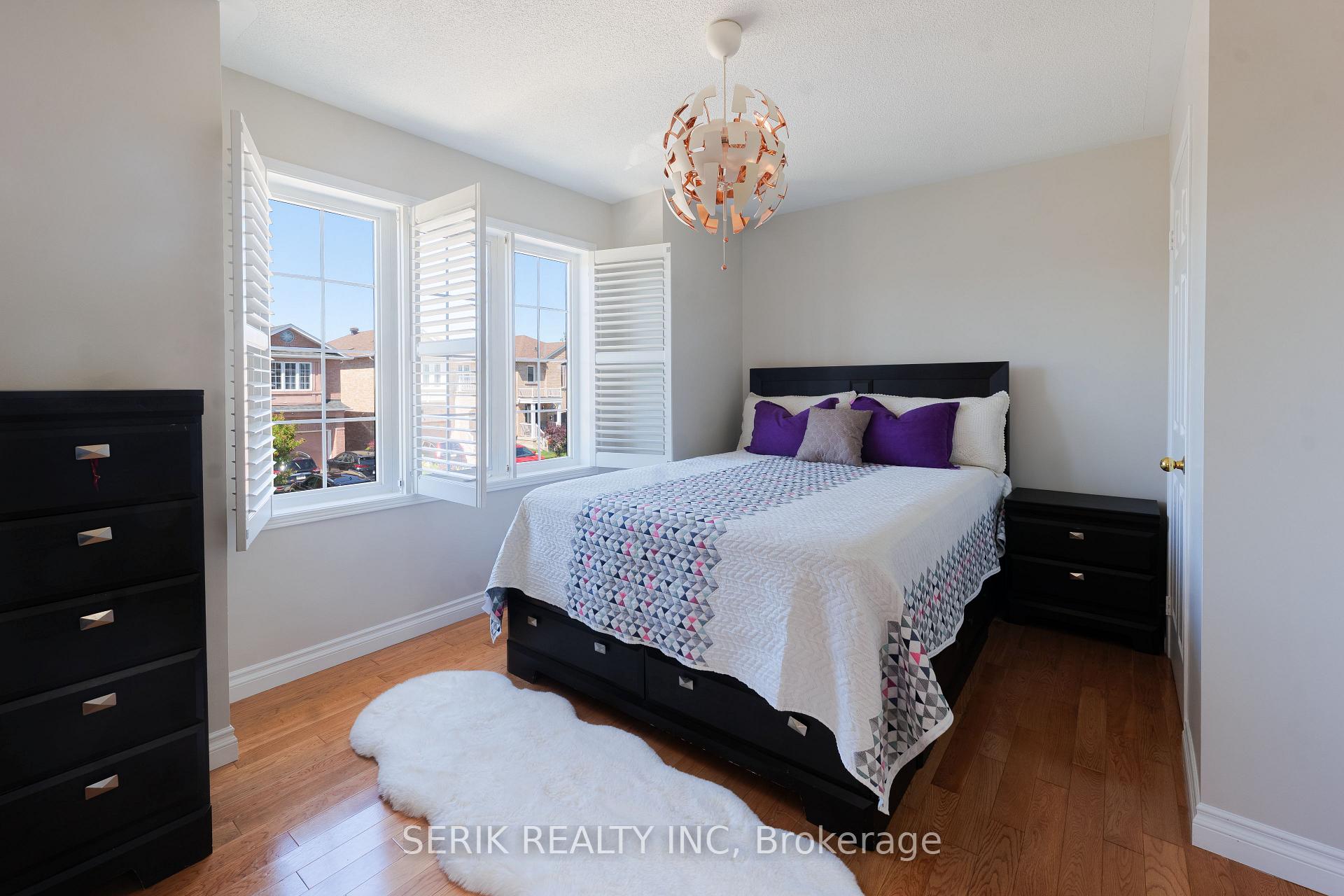 Photo 31 of 152 Monteith Crescent, Vaughan, Maple — HOMEH