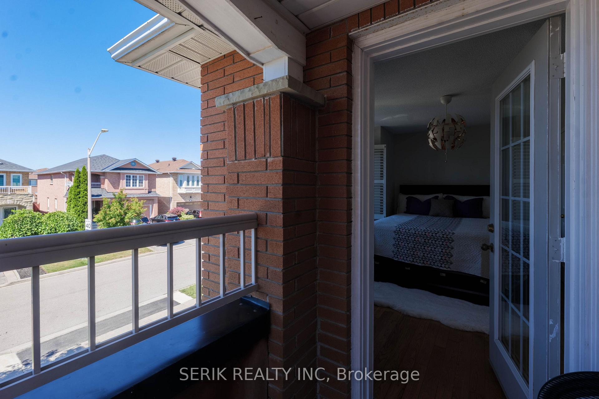 Photo 35 of 152 Monteith Crescent, Vaughan, Maple — HOMEH