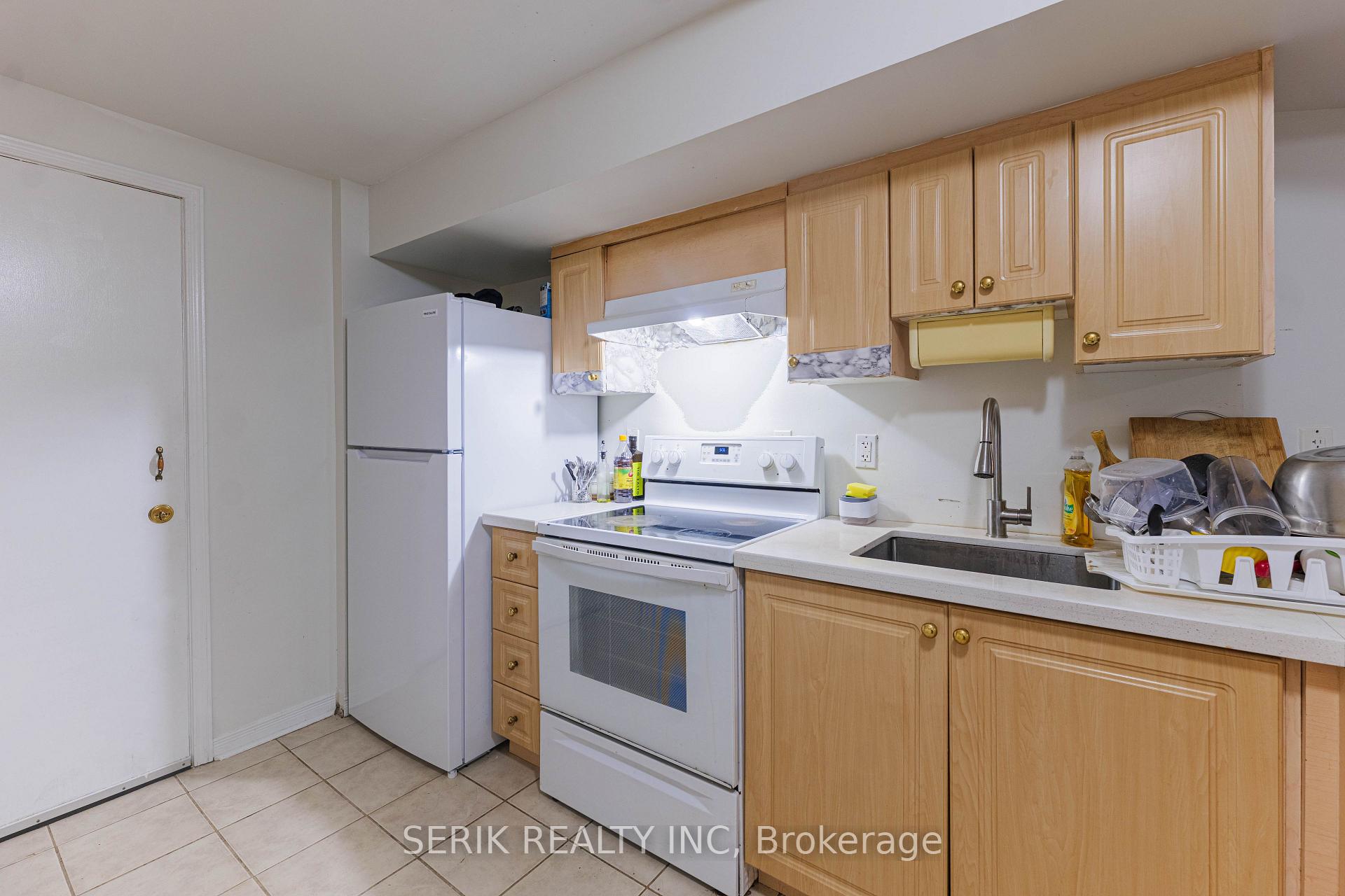 Photo 38 of 152 Monteith Crescent, Vaughan, Maple — HOMEH