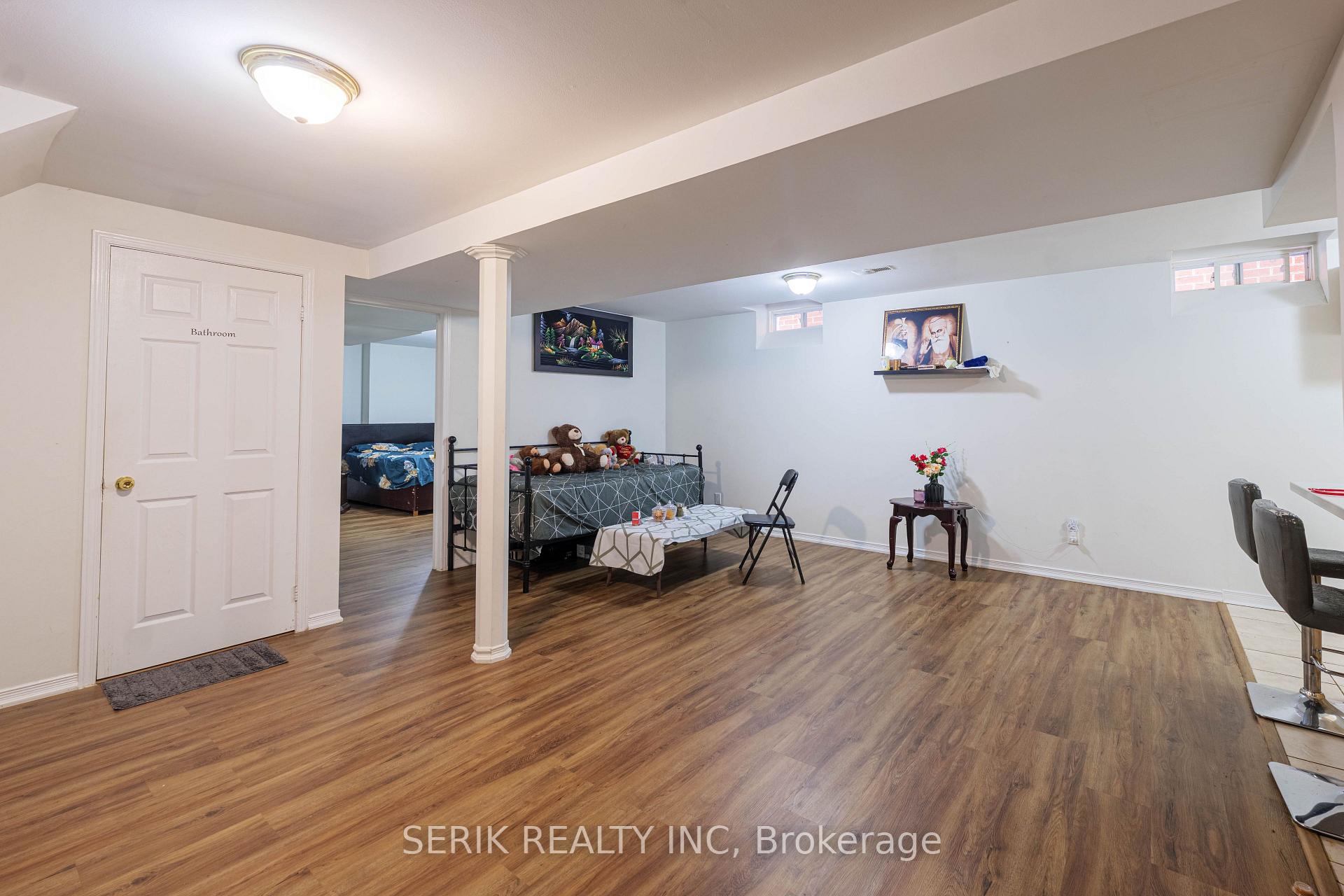 Photo 39 of 152 Monteith Crescent, Vaughan, Maple — HOMEH