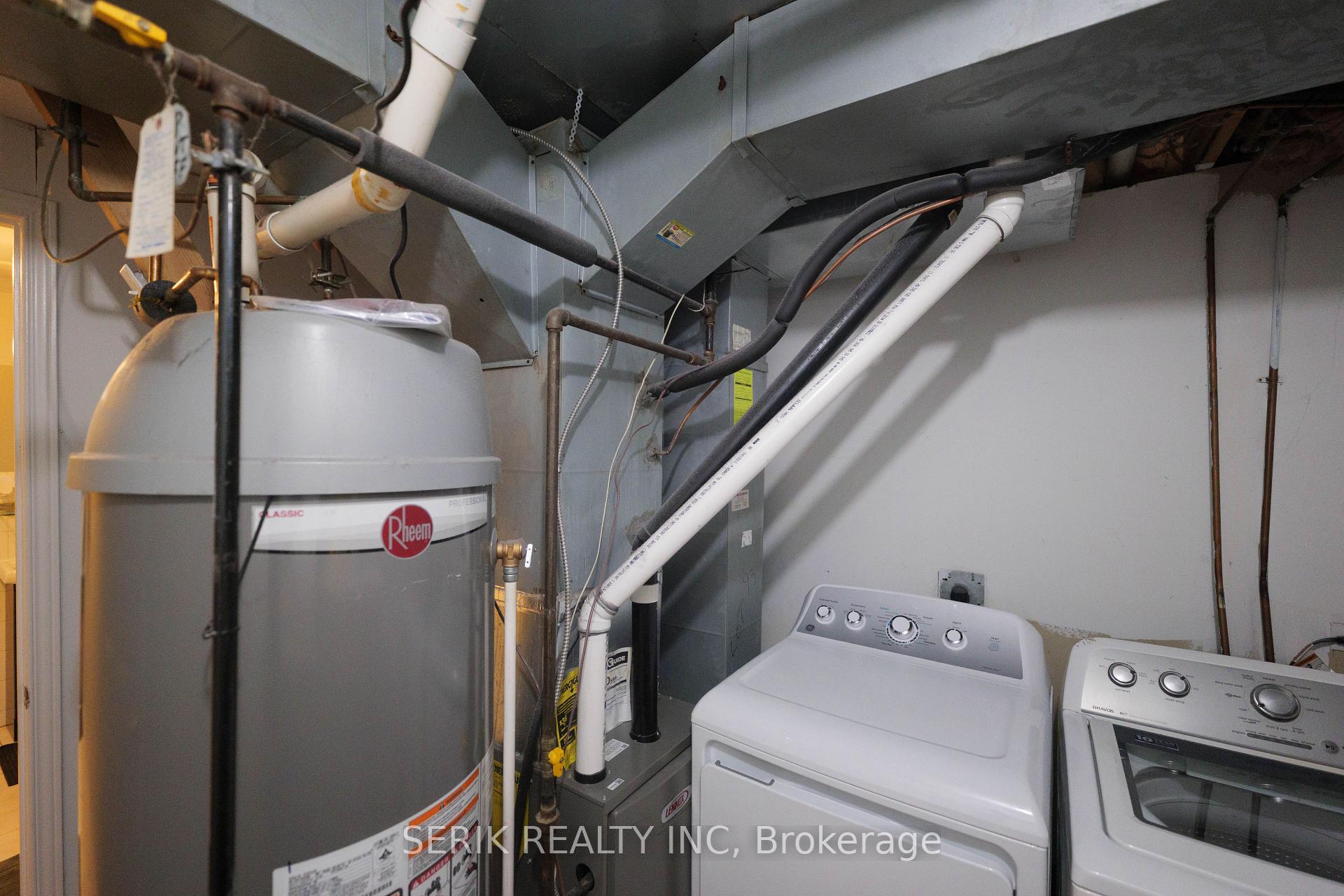 Photo 43 of 152 Monteith Crescent, Vaughan, Maple — HOMEH