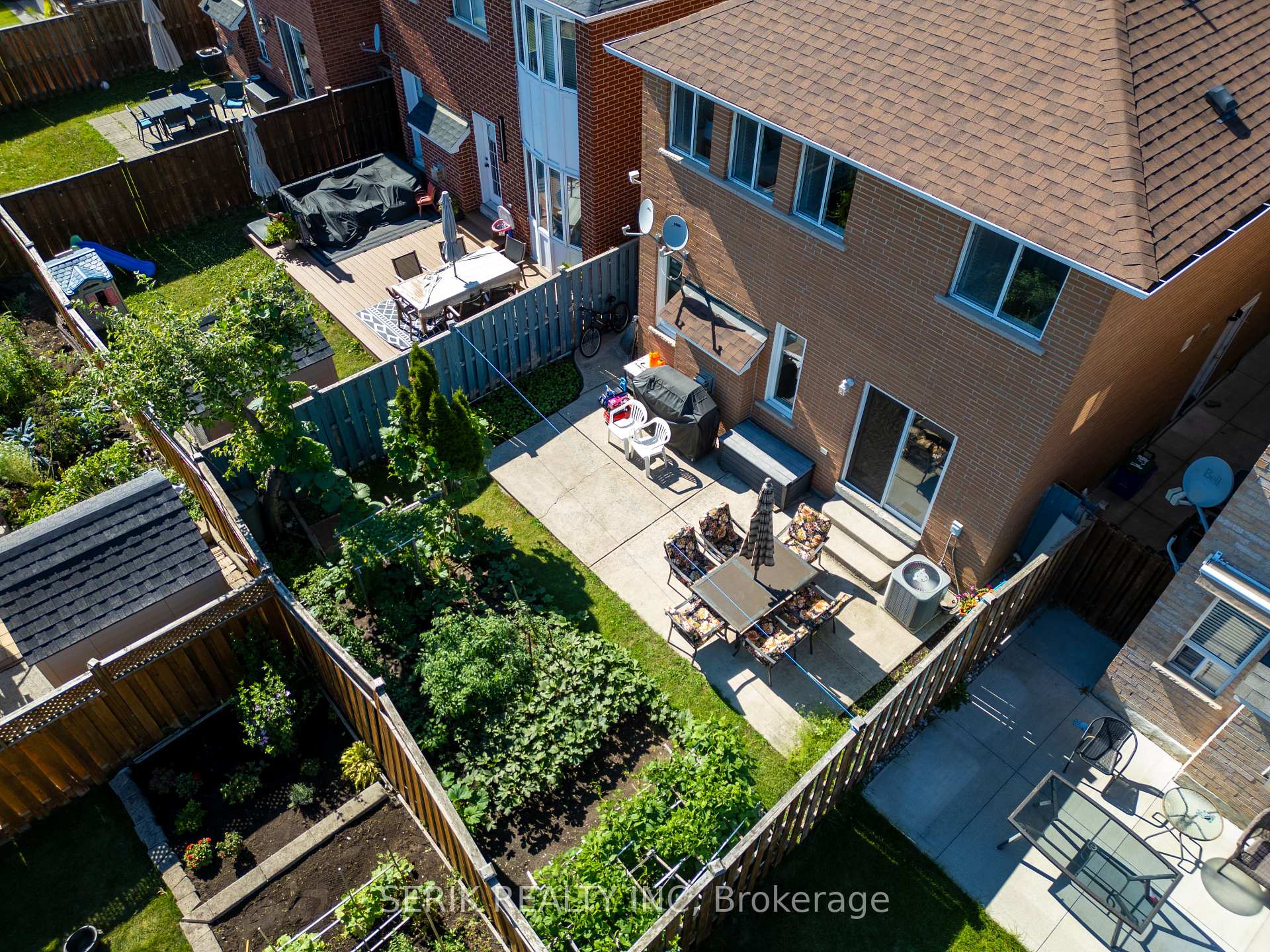 Photo 48 of 152 Monteith Crescent, Vaughan, Maple — HOMEH
