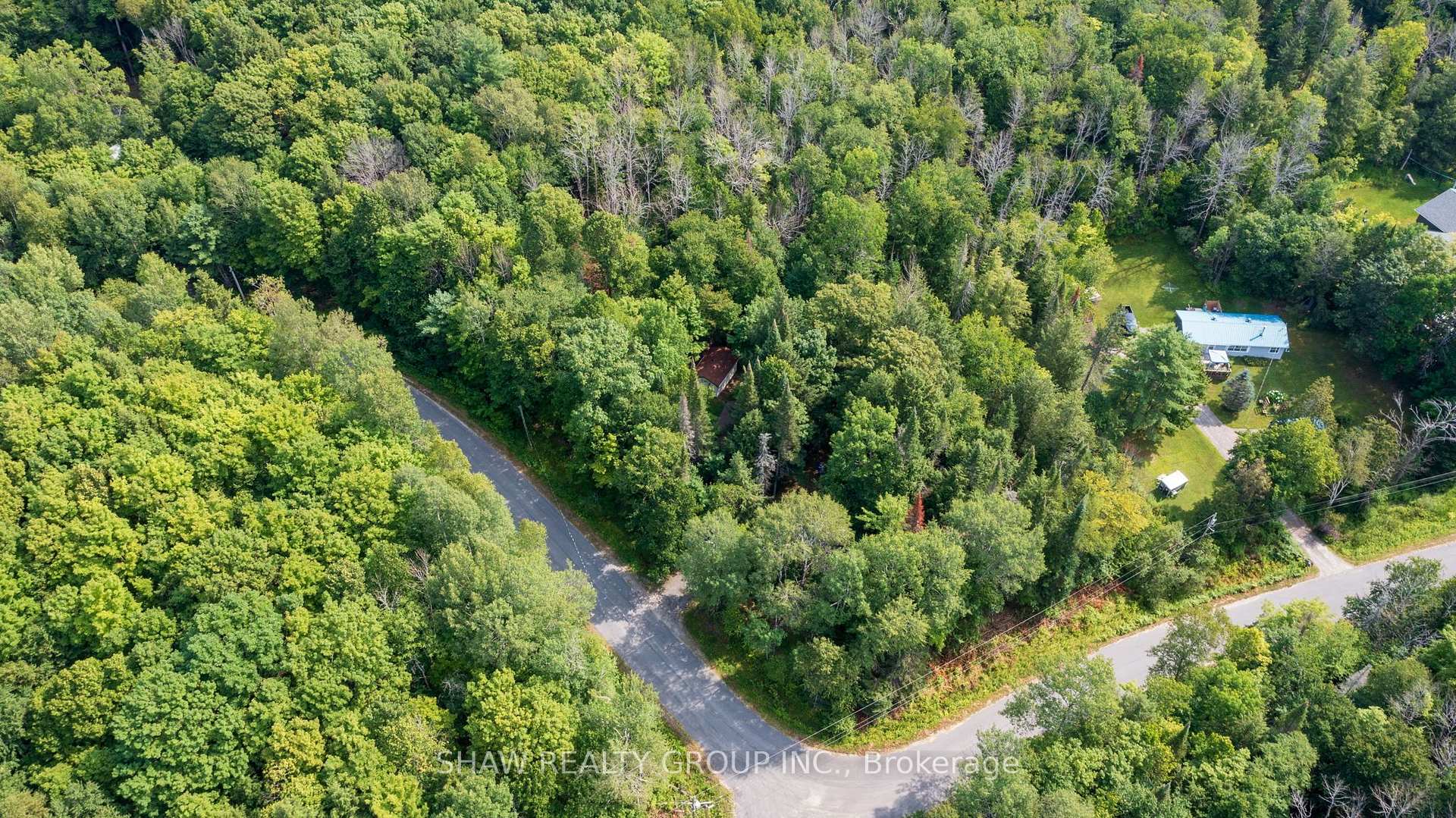 Photo 36 of 69 North Drive, Huntsville, Stisted — HOMEH