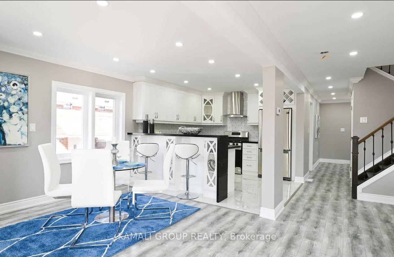 Photo 7 of Unit MAIN, 39 Walter Avenue S, Hamilton, Normanhurst — HOMEH