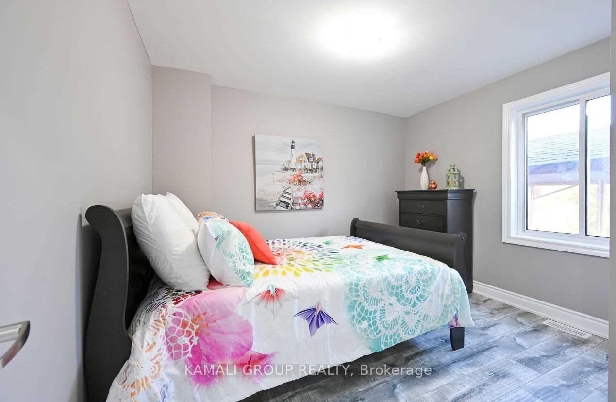 Photo 16 of Unit MAIN, 39 Walter Avenue S, Hamilton, Normanhurst — HOMEH