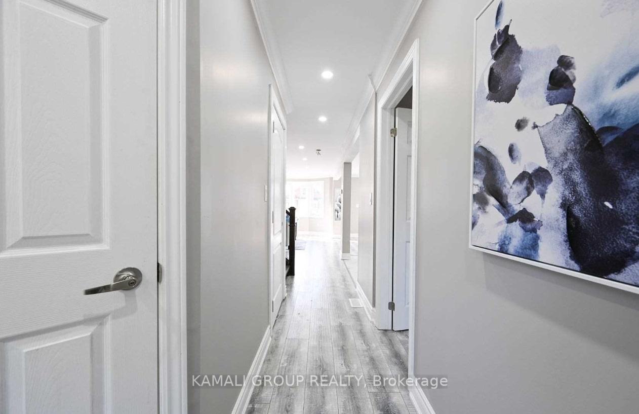 Photo 19 of Unit MAIN, 39 Walter Avenue S, Hamilton, Normanhurst — HOMEH