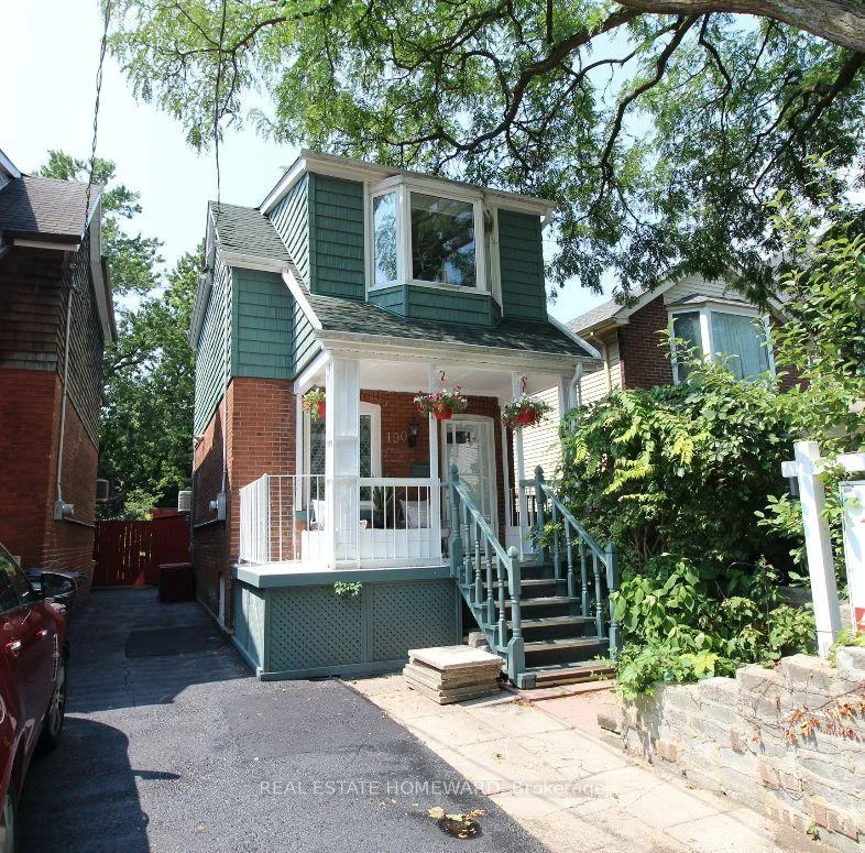 Front of 190 Rhodes Avenue