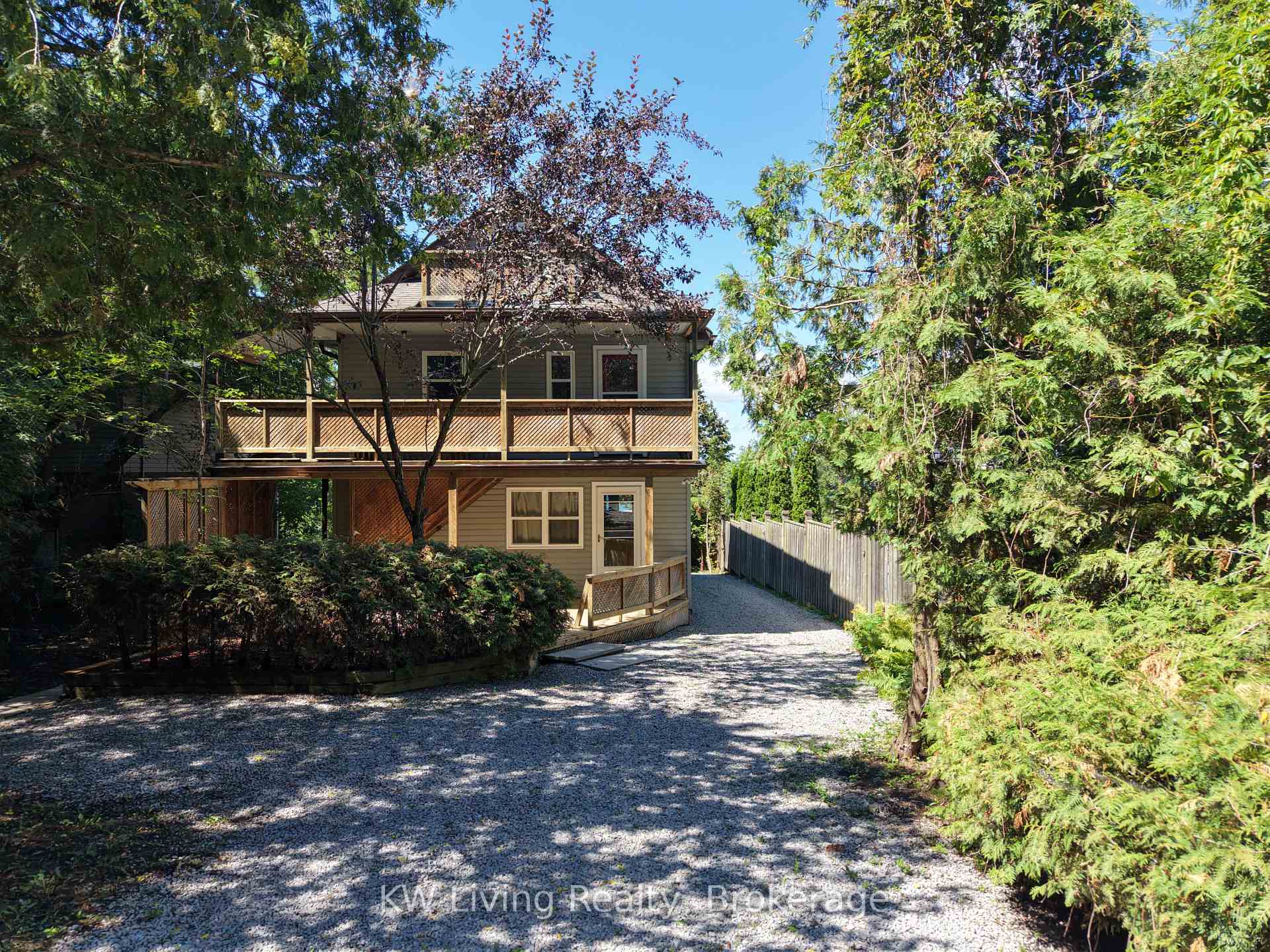 Photo 9 of 127 Lake Drive N, Georgina, Historic Lakeshore Communities — HOMEH