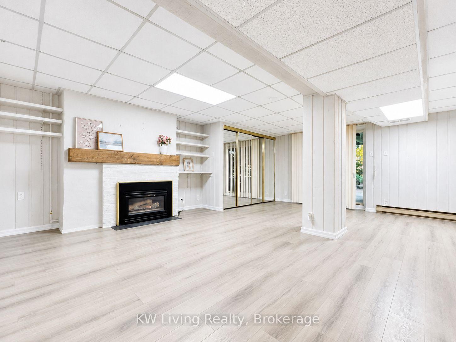 Photo 39 of 127 Lake Drive N, Georgina, Historic Lakeshore Communities — HOMEH