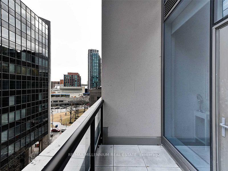 Photo 17 of Unit 604, 88 Scott Street, Toronto, Church-Yonge Corridor — HOMEH