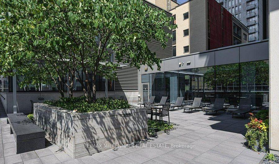 Photo 36 of Unit 604, 88 Scott Street, Toronto, Church-Yonge Corridor — HOMEH