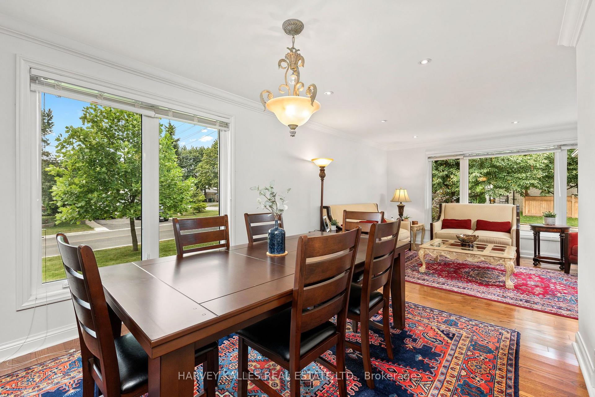 Photo 9 of 32 Acton Avenue, North York, Bathurst Manor — HOMEH