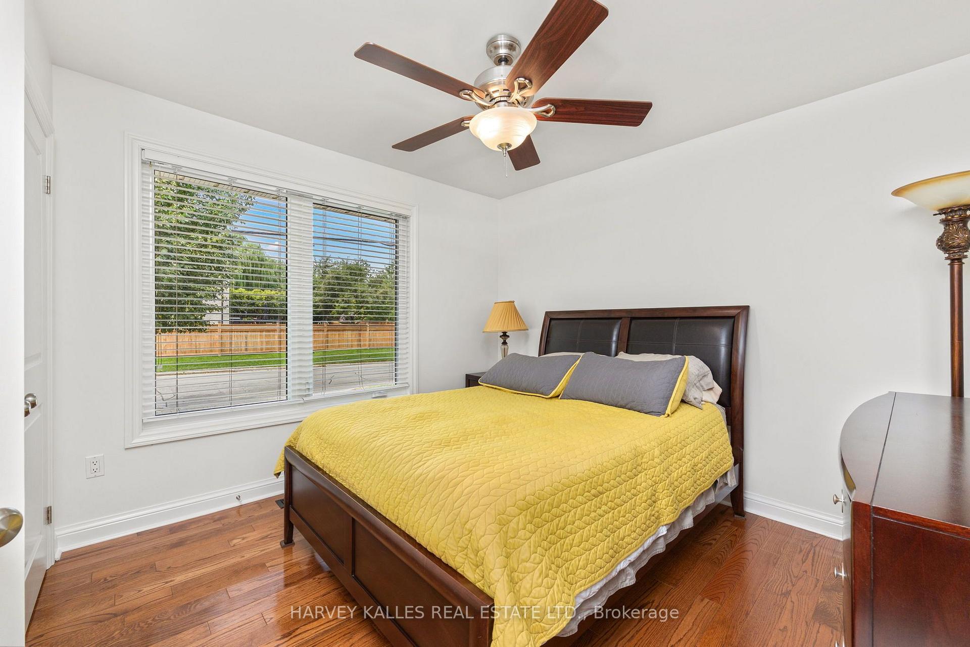 Photo 15 of 32 Acton Avenue, North York, Bathurst Manor — HOMEH