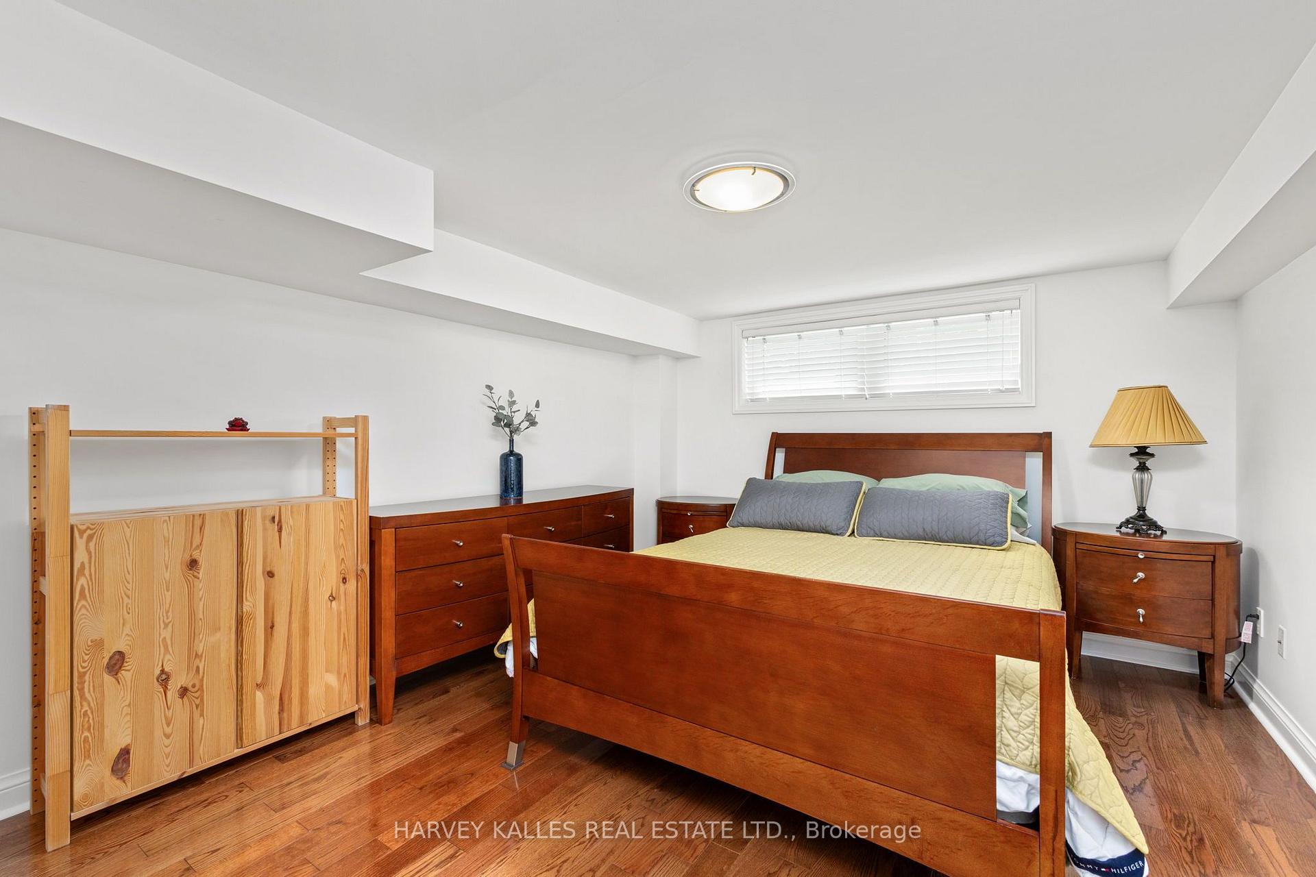 Photo 21 of 32 Acton Avenue, North York, Bathurst Manor — HOMEH