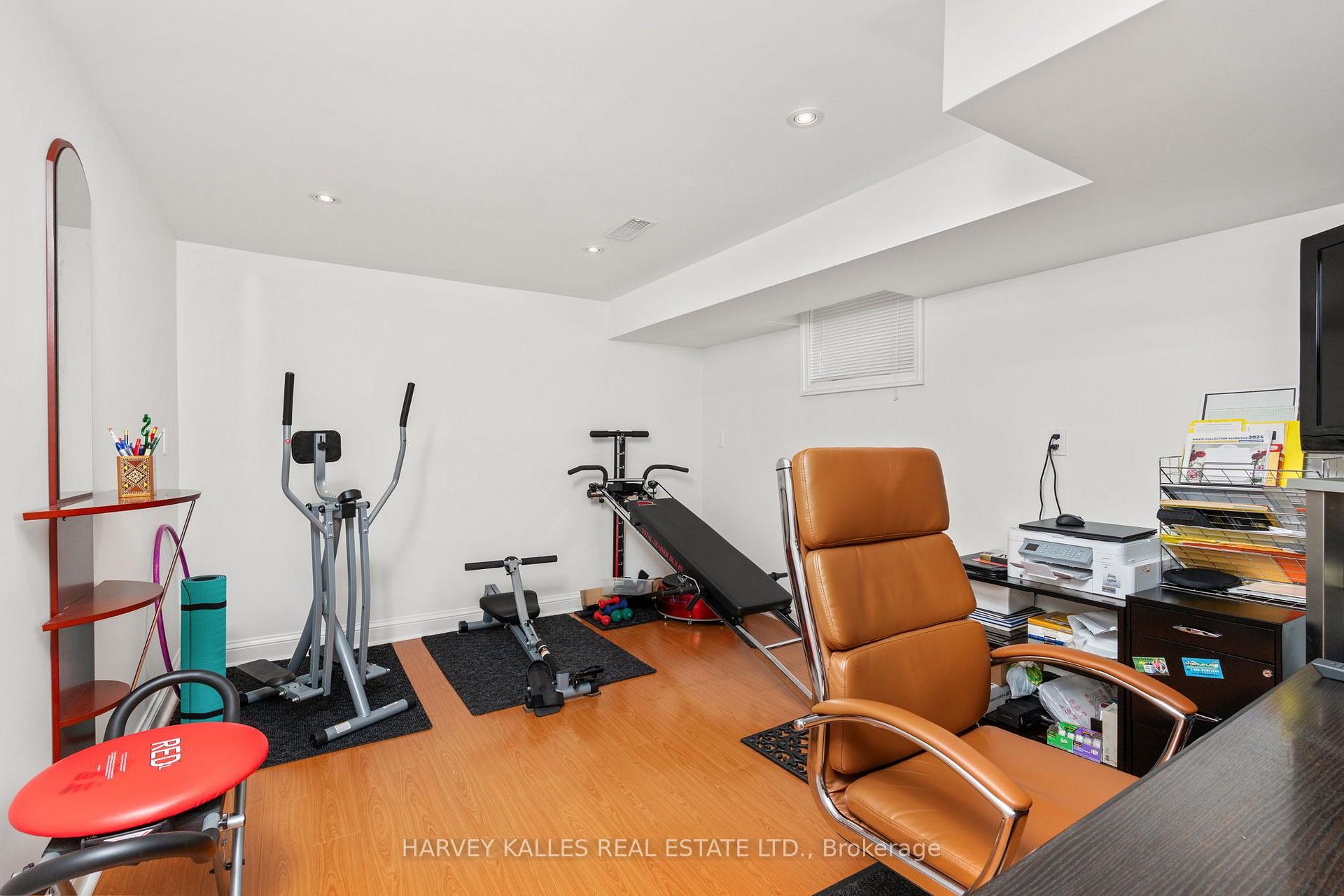 Photo 22 of 32 Acton Avenue, North York, Bathurst Manor — HOMEH