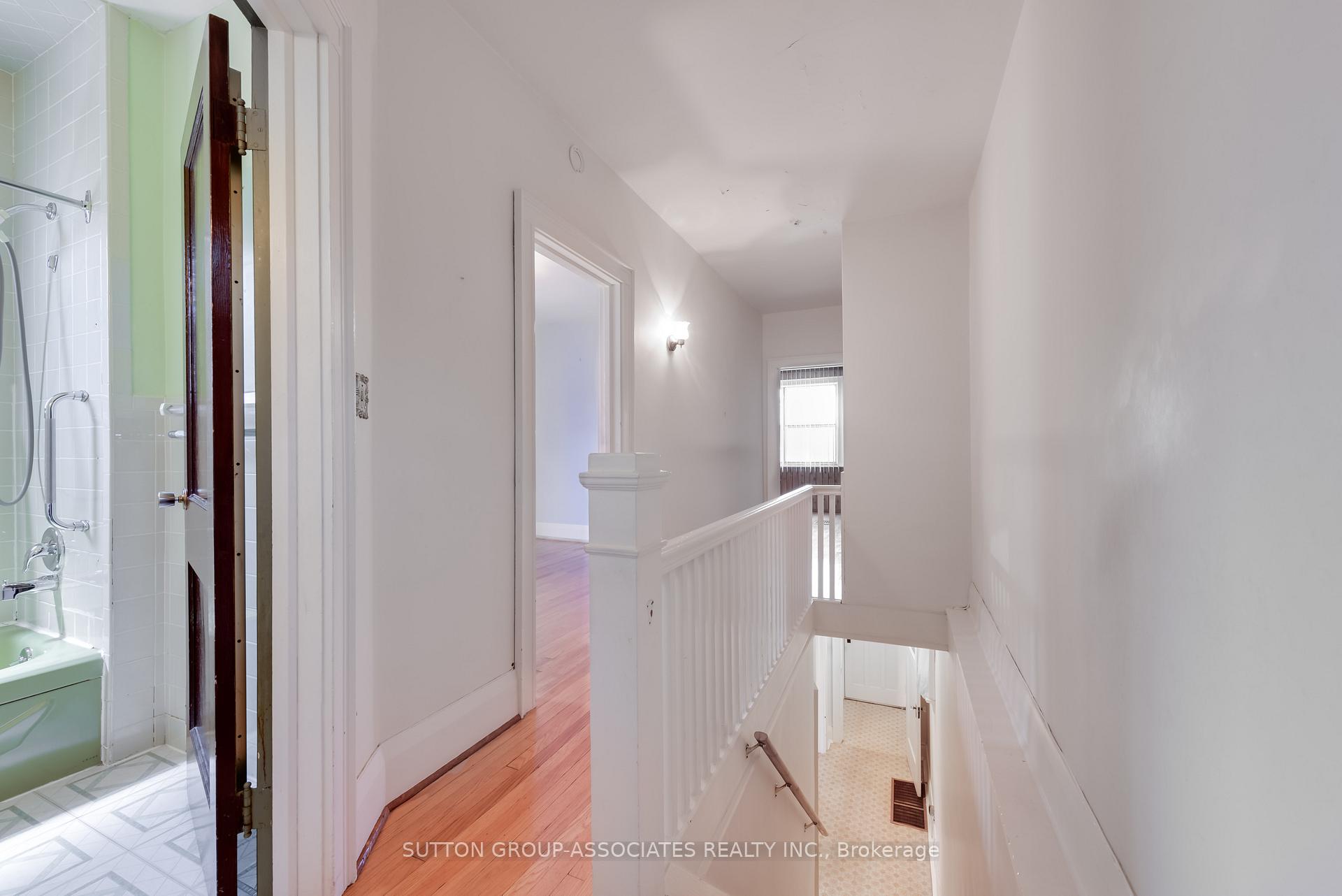 Photo 13 of 155 Earlsdale Avenue, Toronto, Oakwood Village — HOMEH