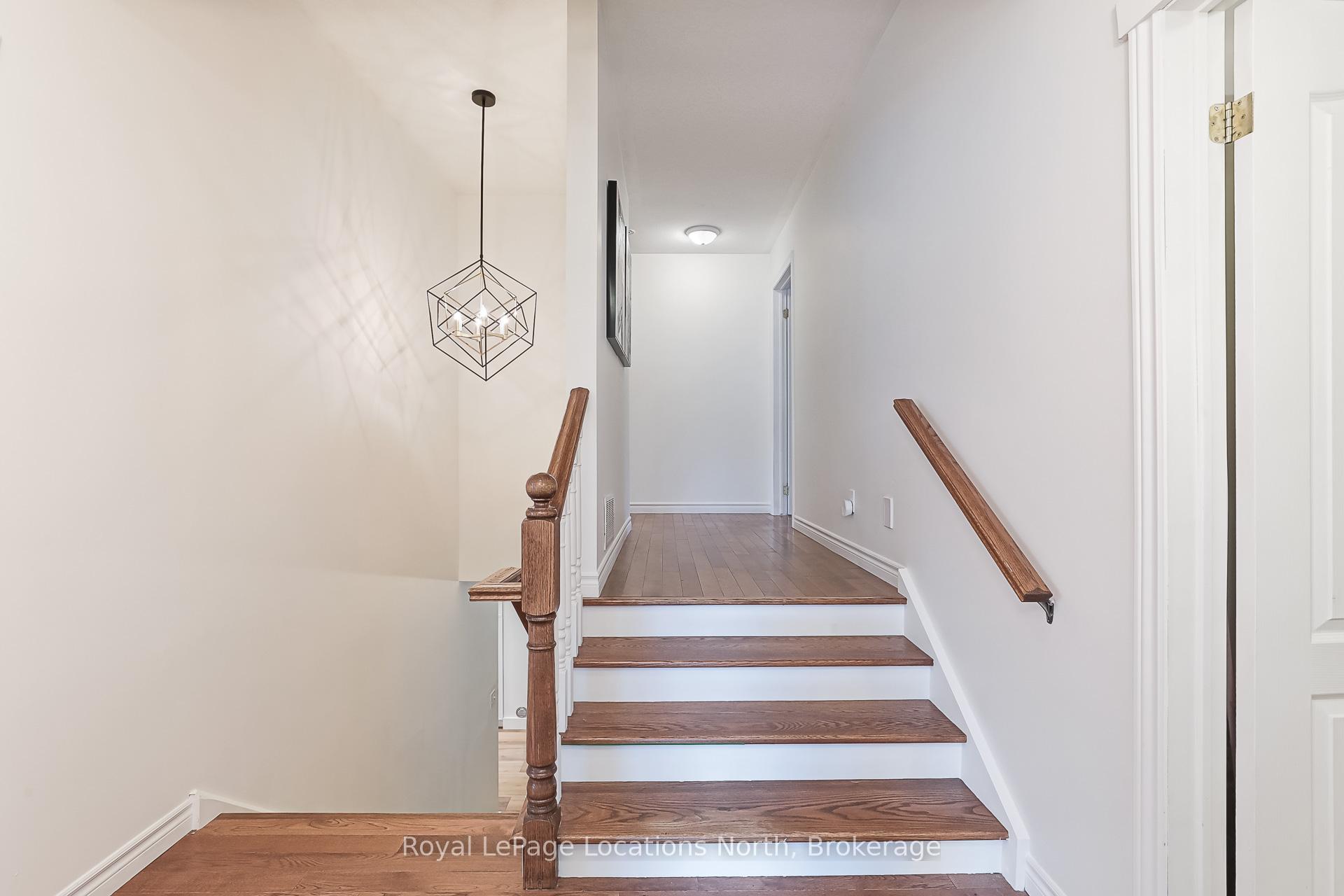 Photo 19 of 19 Melville Street, Clearview, Nottawa — HOMEH