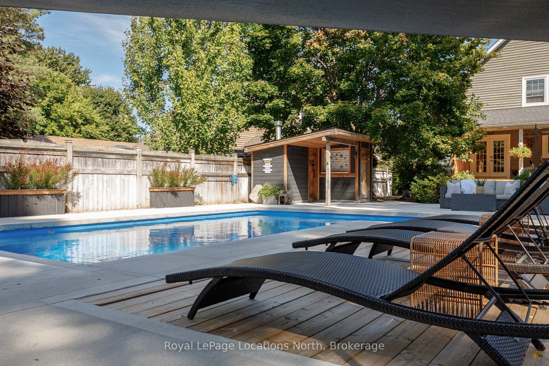 Photo 35 of 19 Melville Street, Clearview, Nottawa — HOMEH