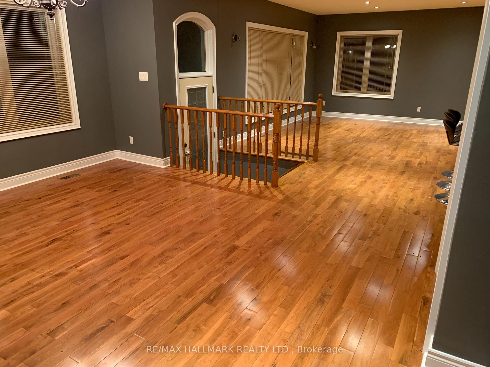 Photo 21 of 6 Griggsden Avenue, Etobicoke, Humber Heights — HOMEH