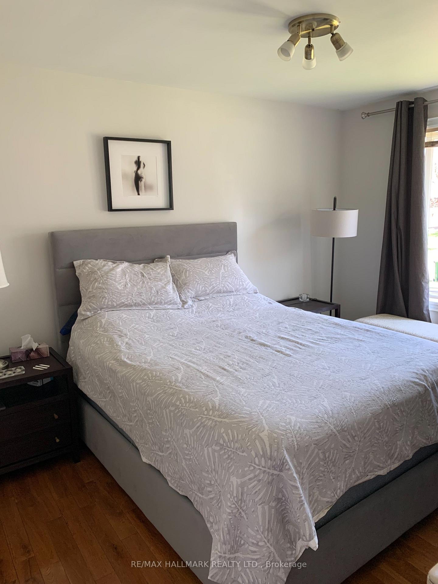 Photo 27 of 6 Griggsden Avenue, Etobicoke, Humber Heights — HOMEH