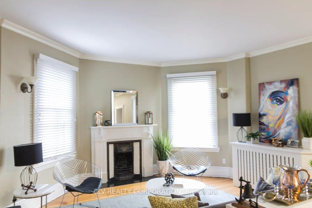 Photo 2 of 155 Maclaren Street, Ottawa, Ottawa Centre/Golden Triangle — HOMEH
