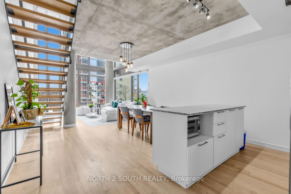 Photo 11 of Unit 225, 95 Bathurst Street, Toronto, Waterfront Communities — HOMEH