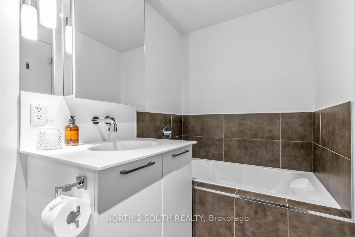 Photo 16 of Unit 225, 95 Bathurst Street, Toronto, Waterfront Communities — HOMEH