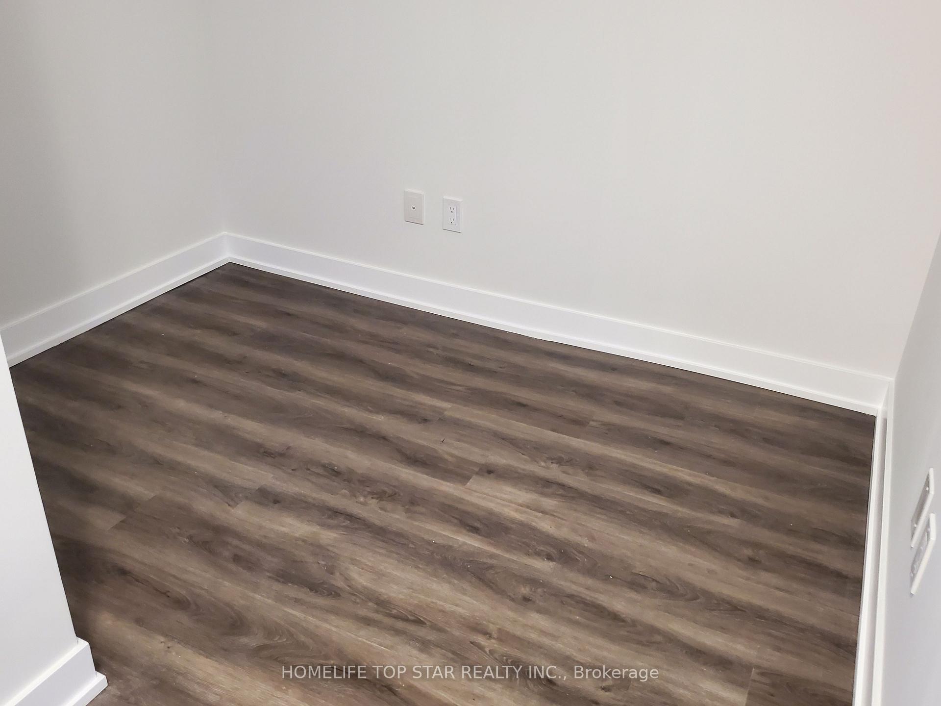 Photo 6 of Unit 620, 430 Square One Drive, Mississauga, City Centre — HOMEH