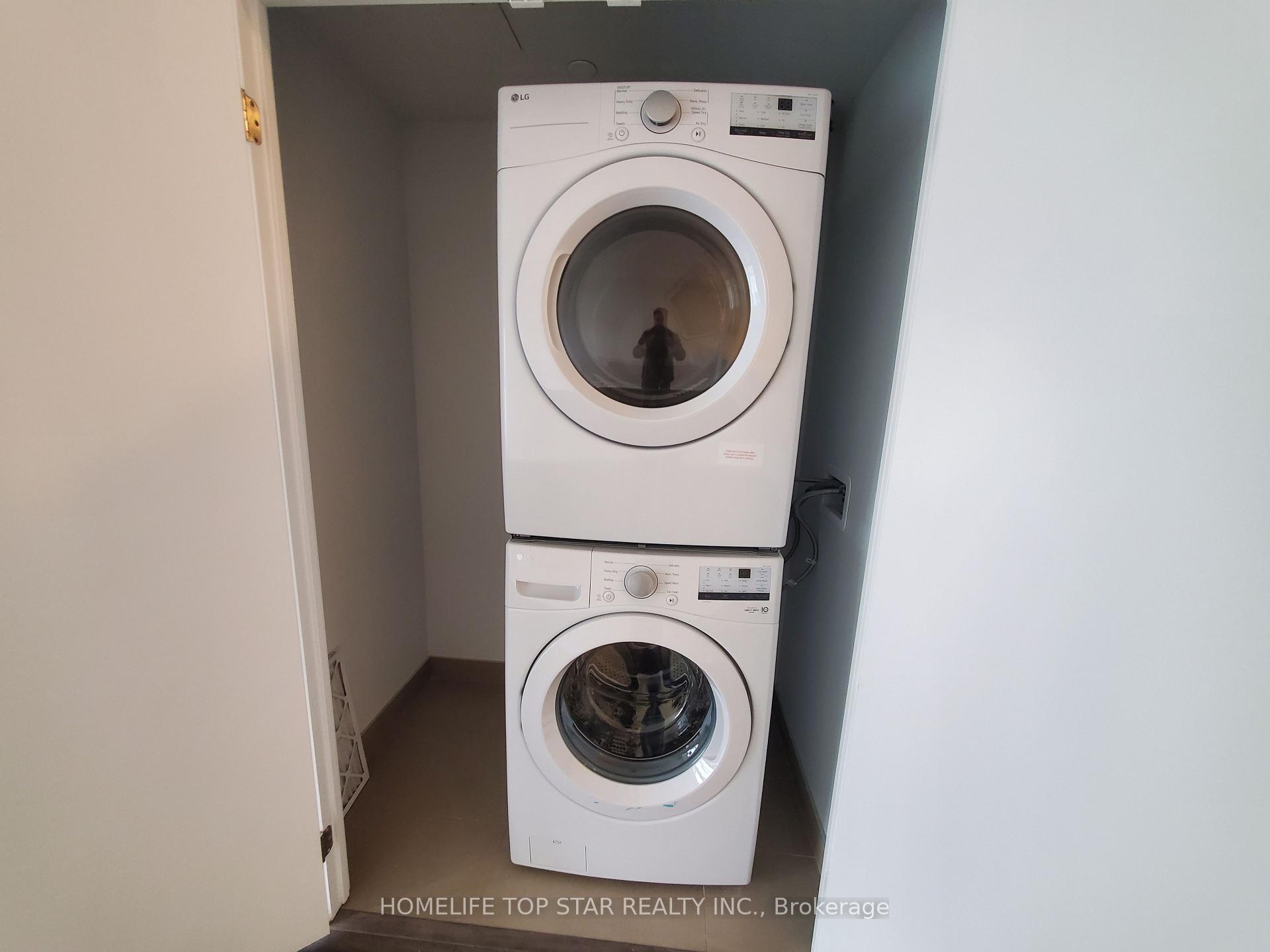 Photo 13 of Unit 620, 430 Square One Drive, Mississauga, City Centre — HOMEH
