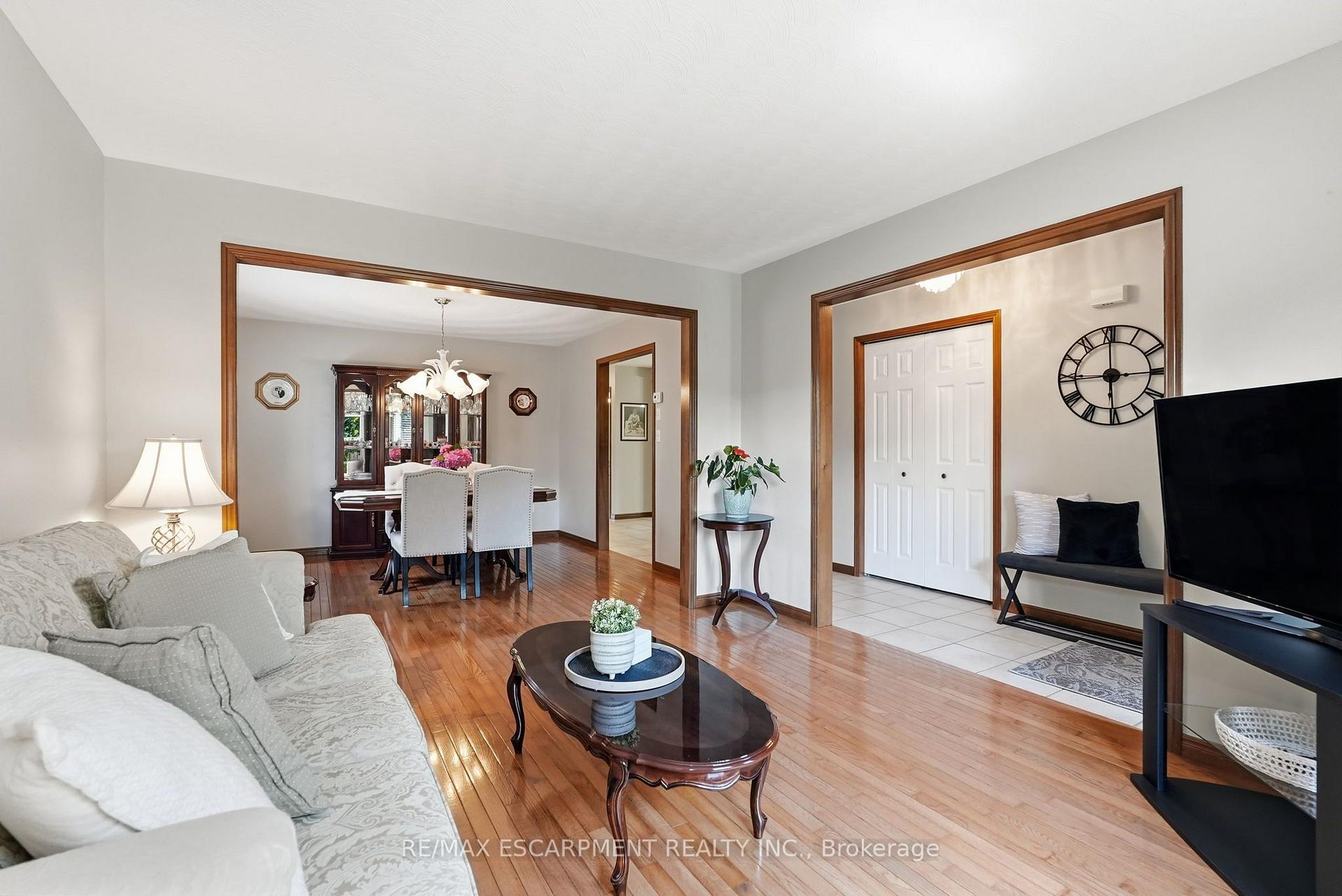 Photo 9 of 210 Bastille Street, Hamilton, Barnstown — HOMEH