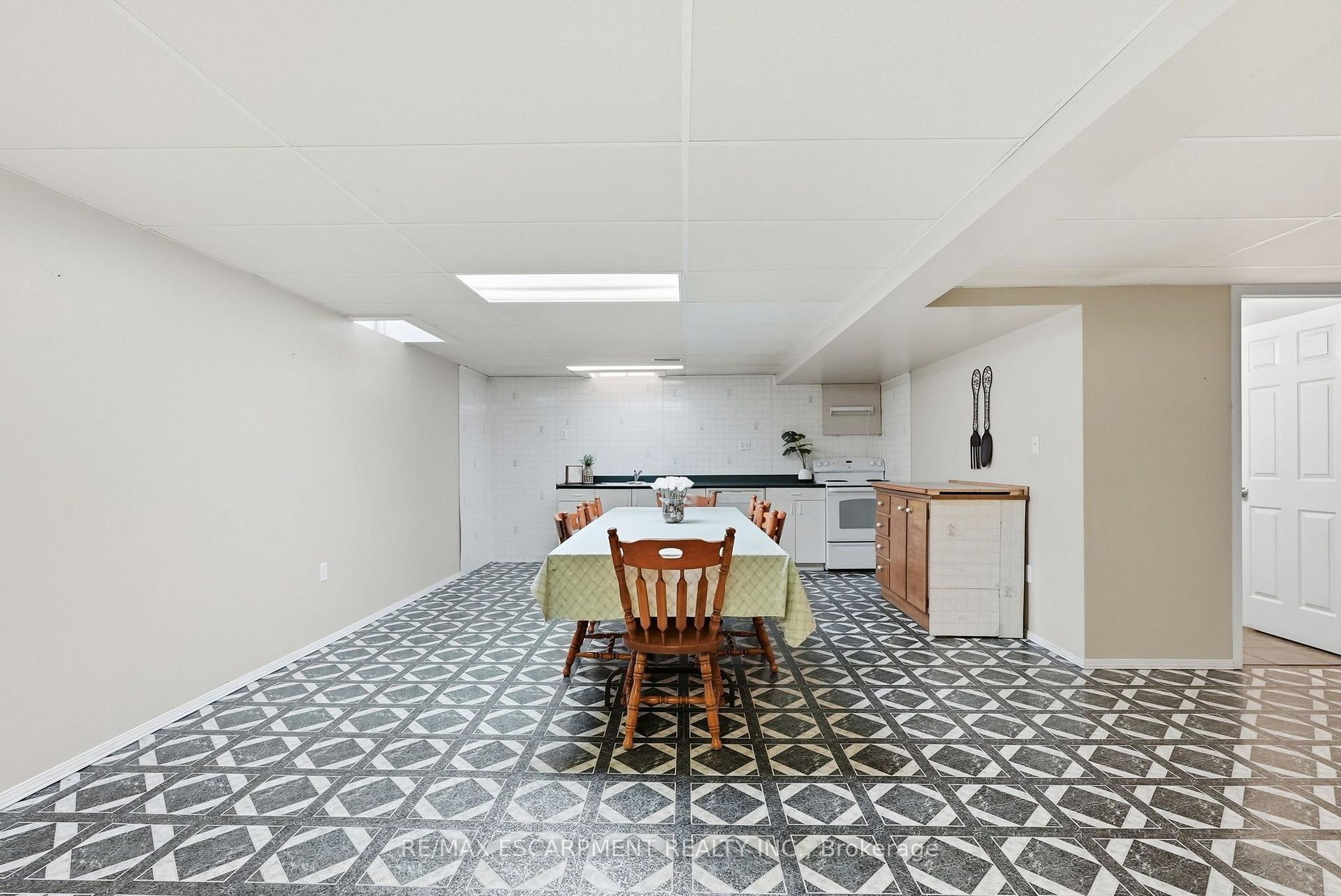Photo 27 of 210 Bastille Street, Hamilton, Barnstown — HOMEH