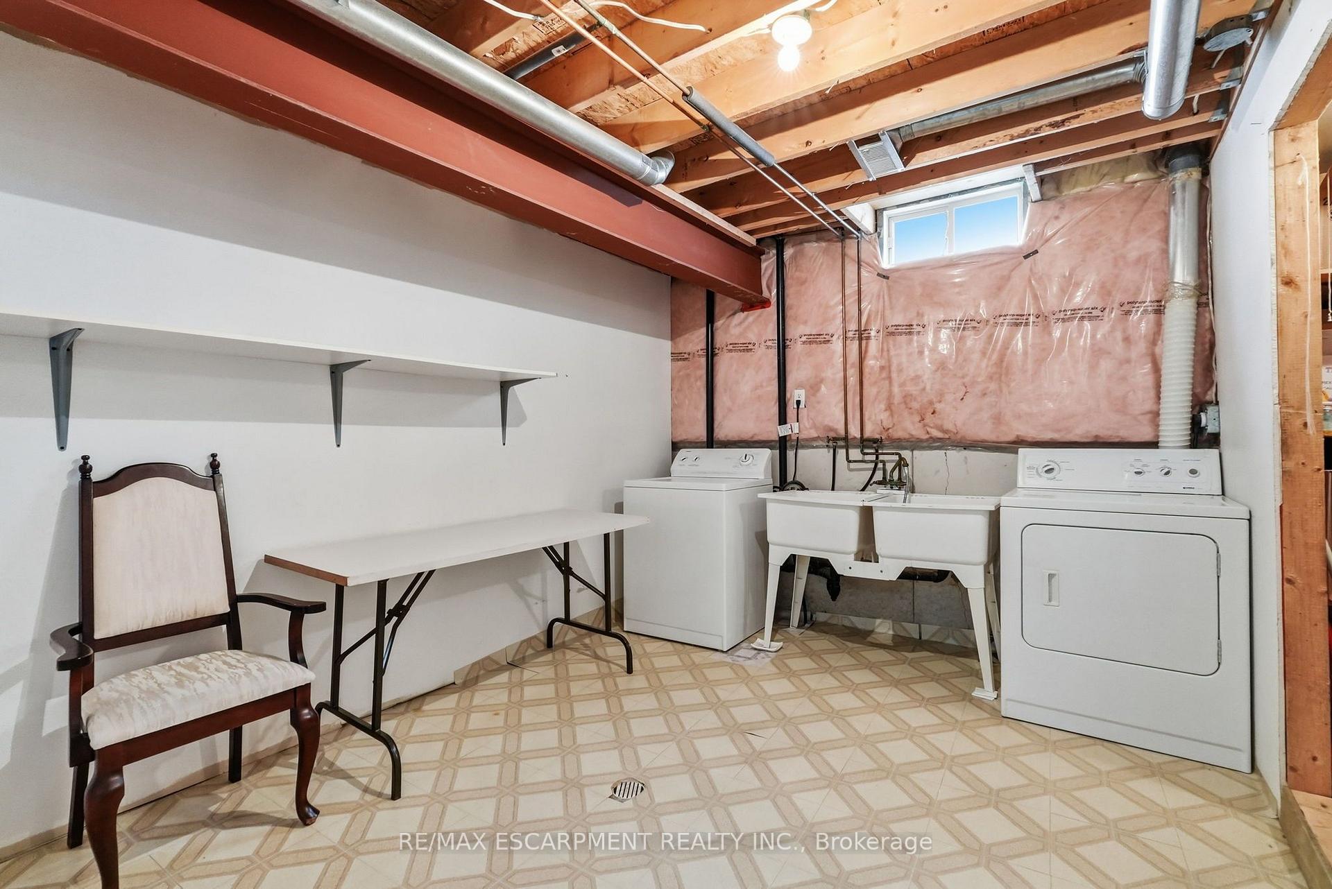 Photo 32 of 210 Bastille Street, Hamilton, Barnstown — HOMEH