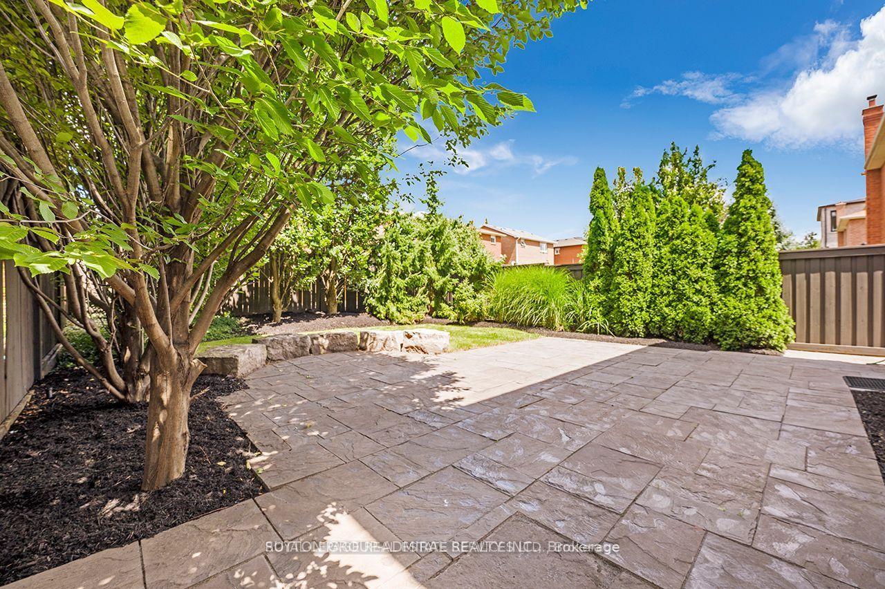 Photo 27 of 68 Patna Crescent, Vaughan, Maple — HOMEH
