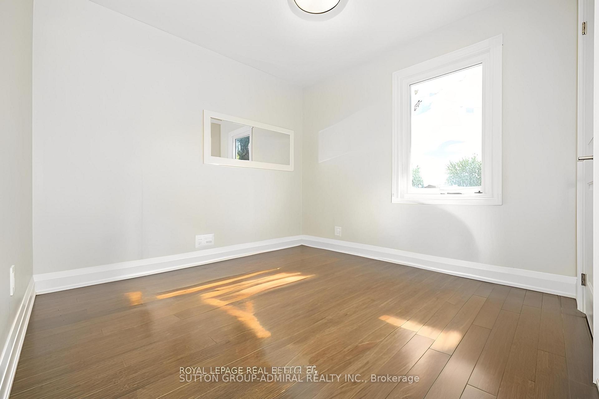 Photo 34 of 68 Patna Crescent, Vaughan, Maple — HOMEH
