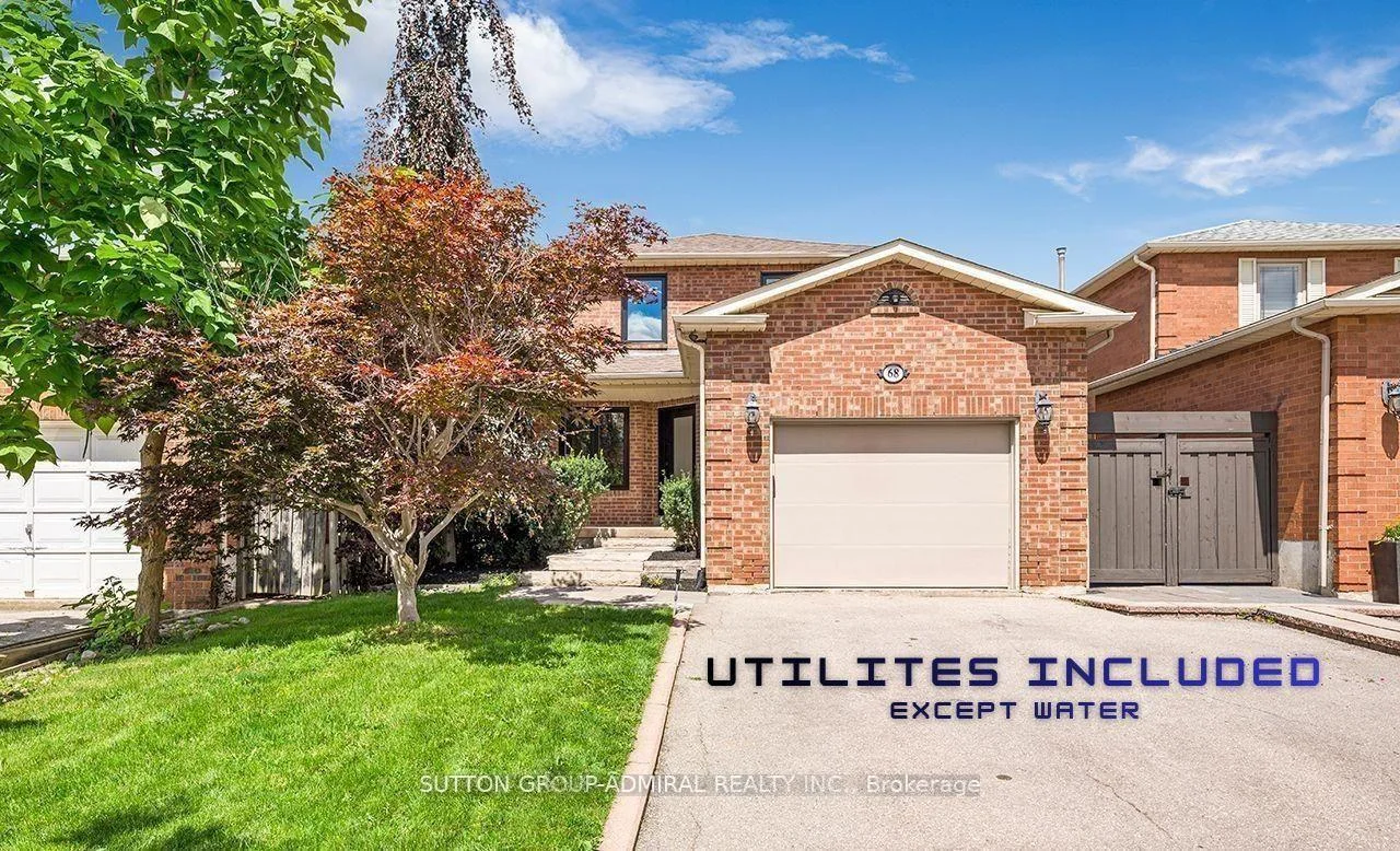 Photo 3 of 68 Patna Crescent, Vaughan, Maple — HOMEH