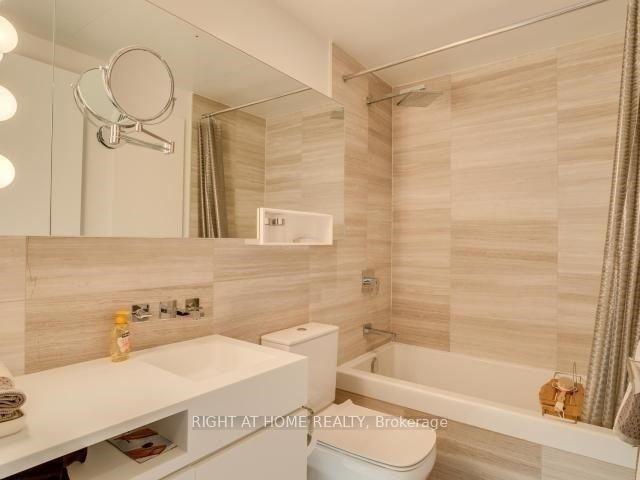 Photo 24 of Unit 4107, 45 Charles Street E, Toronto, Church-Yonge Corridor — HOMEH