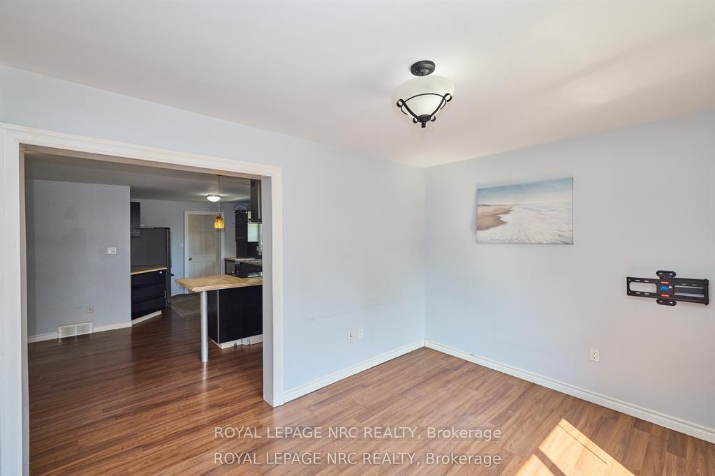 Photo 6 of 557 Geneva Street, St. Catharines, Lakeport — HOMEH
